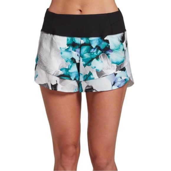 CALIA by Carrie Underwood Pants - Calia by Carrie Underwood Anywhere Petal Hem Floral Print Running Shorts Size XS
